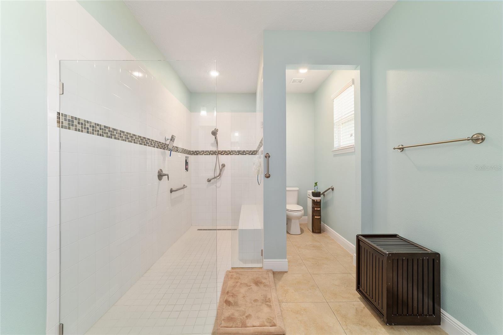 Image 13 of 28 For 8590 95th Court