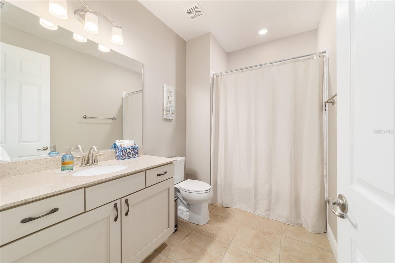 Image 18 of 28 For 8590 95th Court