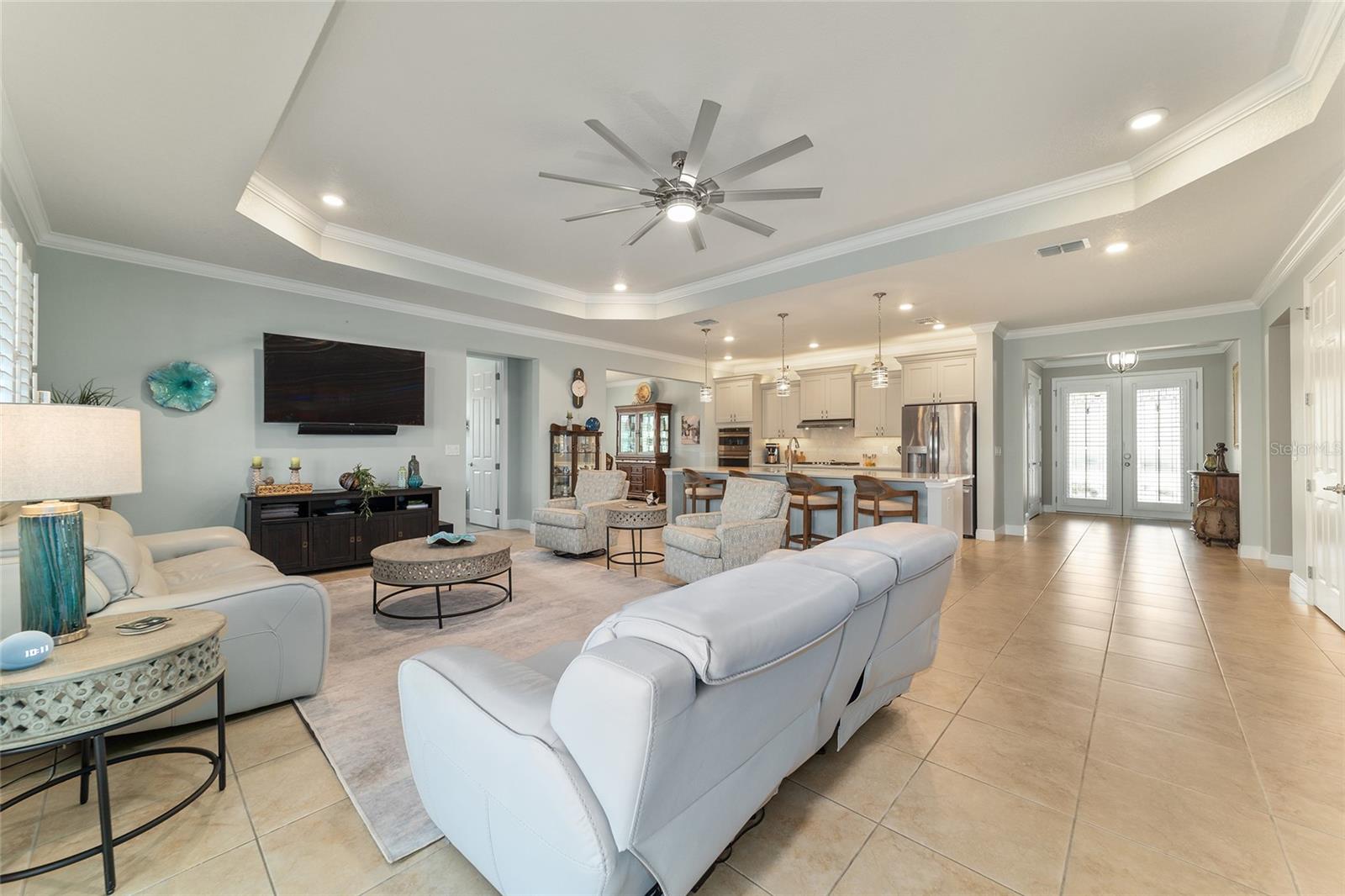 Image 3 of 28 For 8590 95th Court
