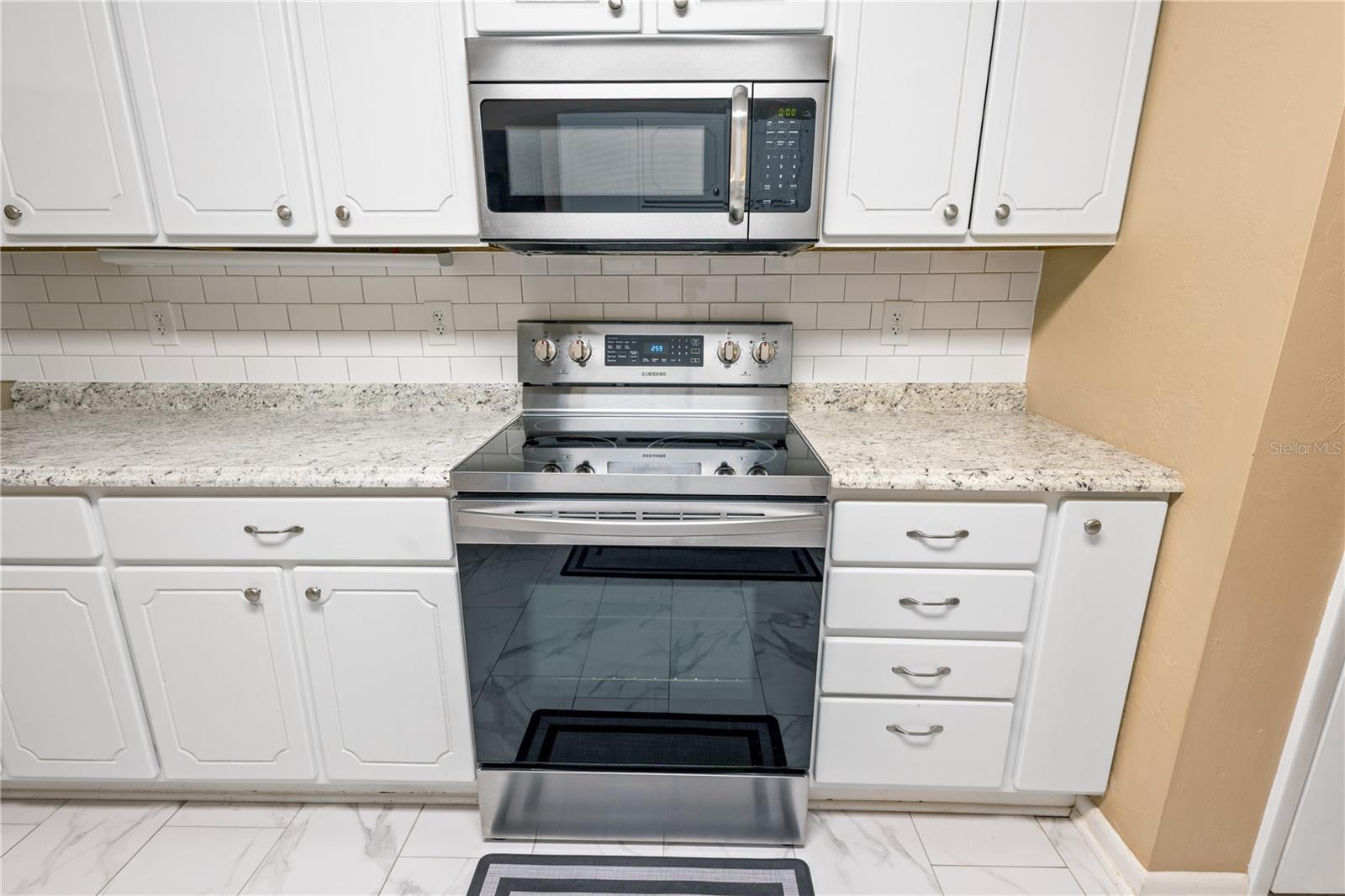 Image 15 of 51 For 611 10th Boulevard