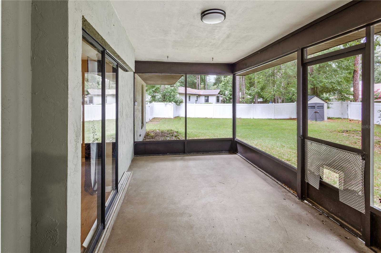 Image 18 of 51 For 611 10th Boulevard