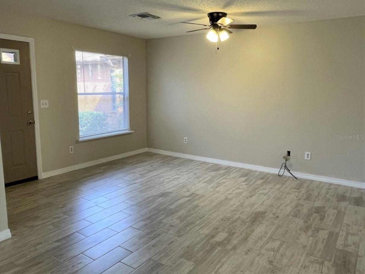 Image 3 of 14 For 2701 10th Street 701