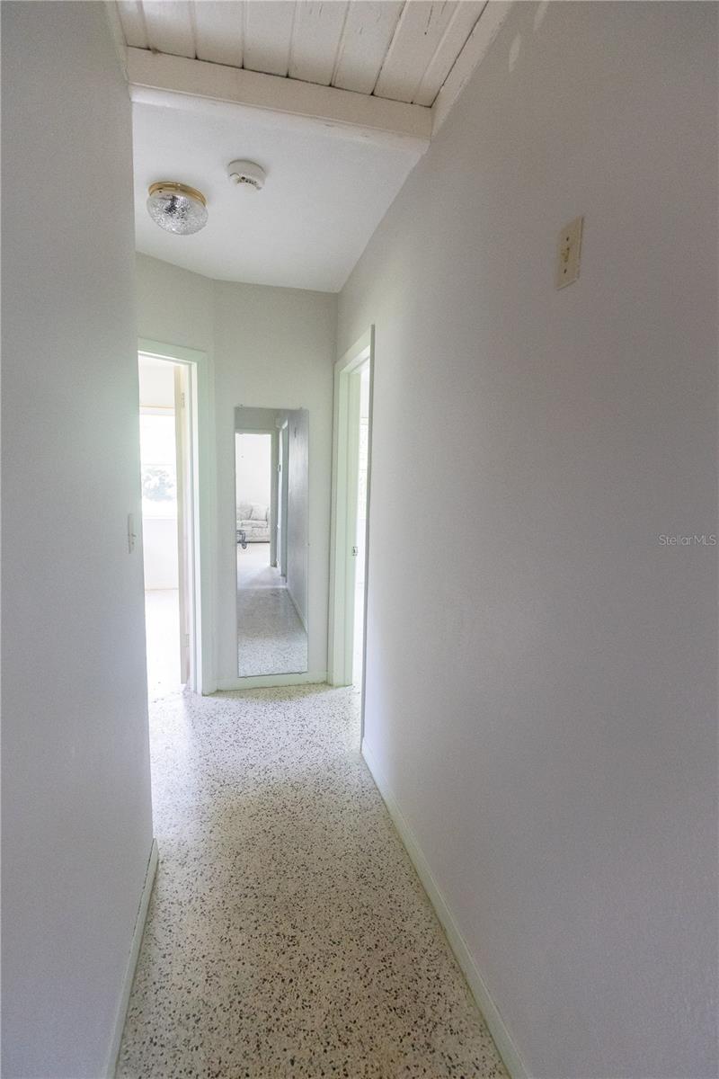 Image 14 of 24 For 1010 Glenn Ridge Drive