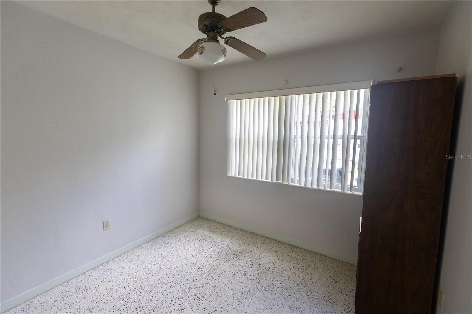 Image 18 of 24 For 1010 Glenn Ridge Drive