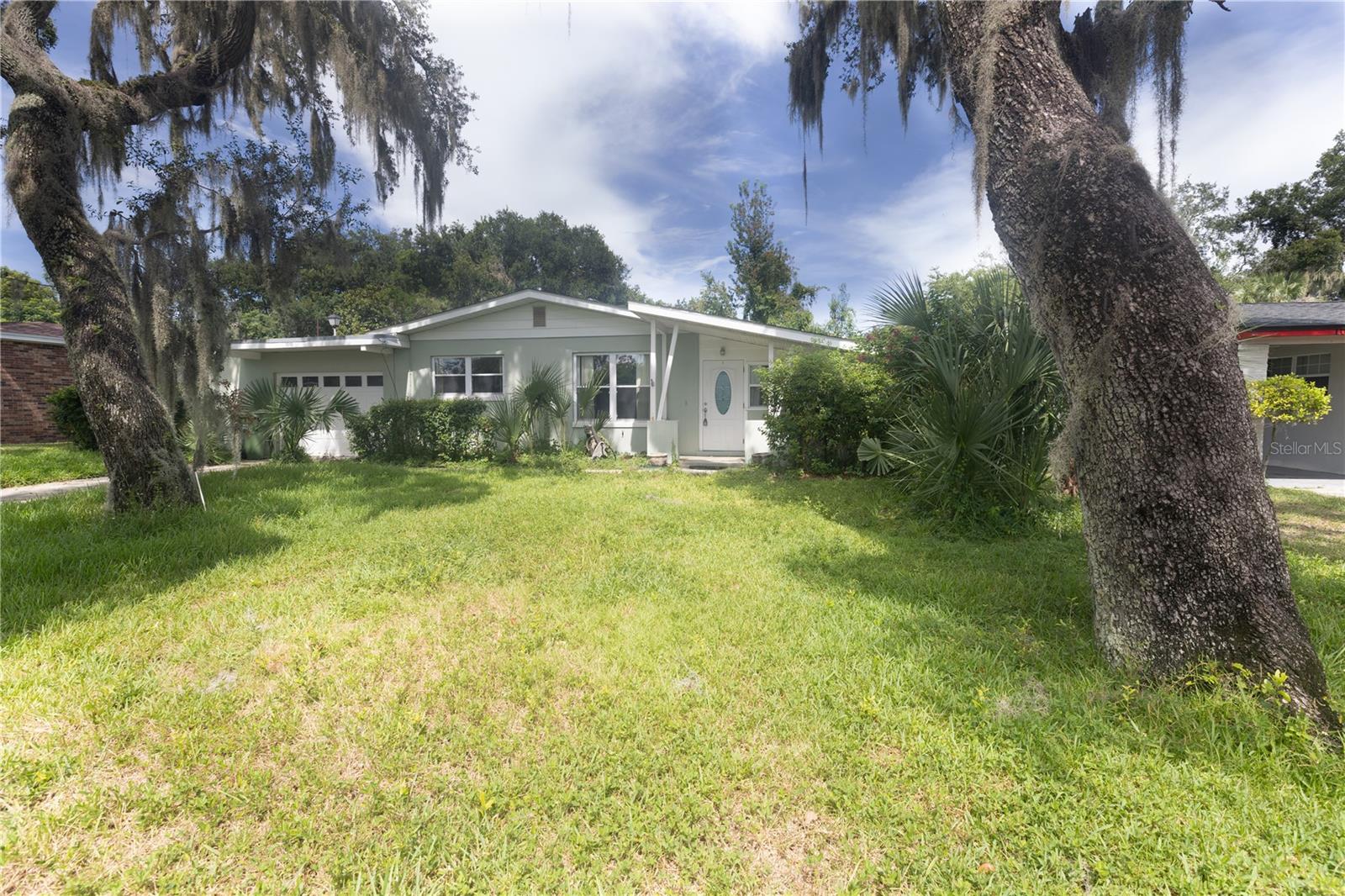 Image 2 of 24 For 1010 Glenn Ridge Drive