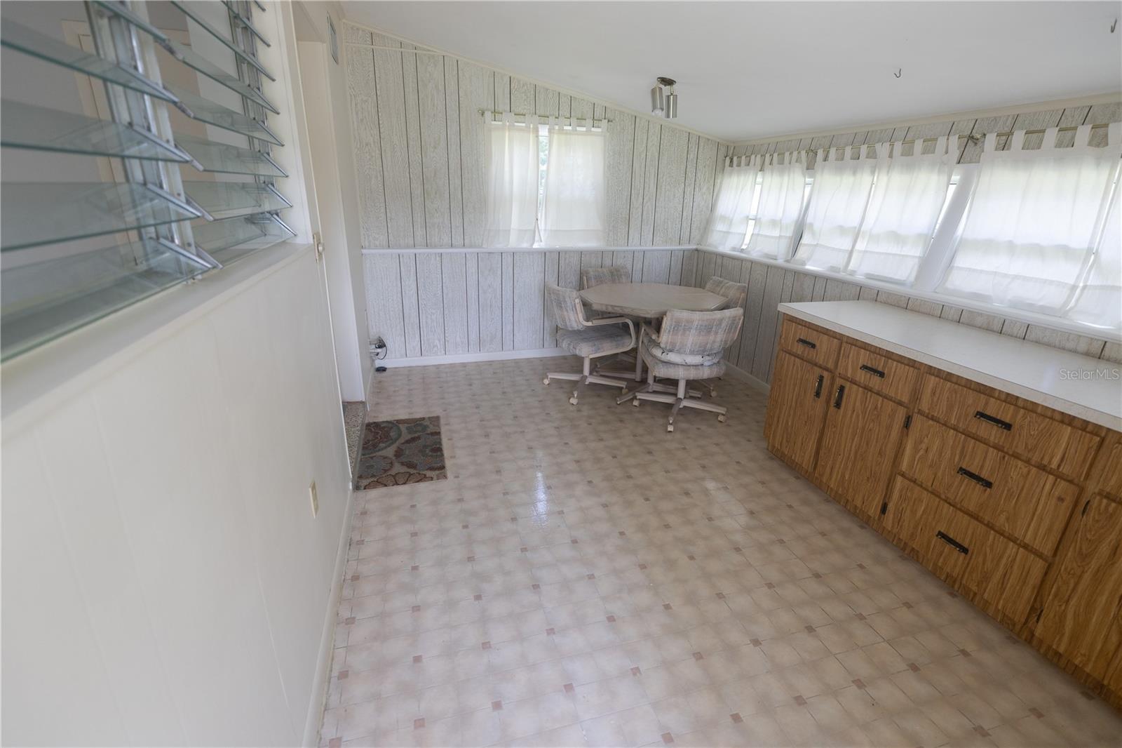 Image 3 of 24 For 1010 Glenn Ridge Drive