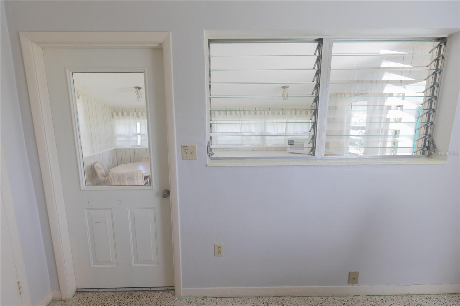 Image 6 of 24 For 1010 Glenn Ridge Drive