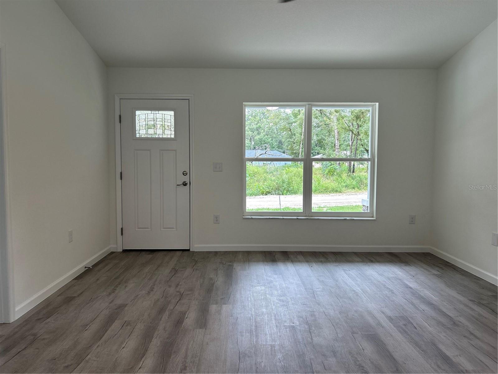 Image 6 of 13 For 4031 140th Place