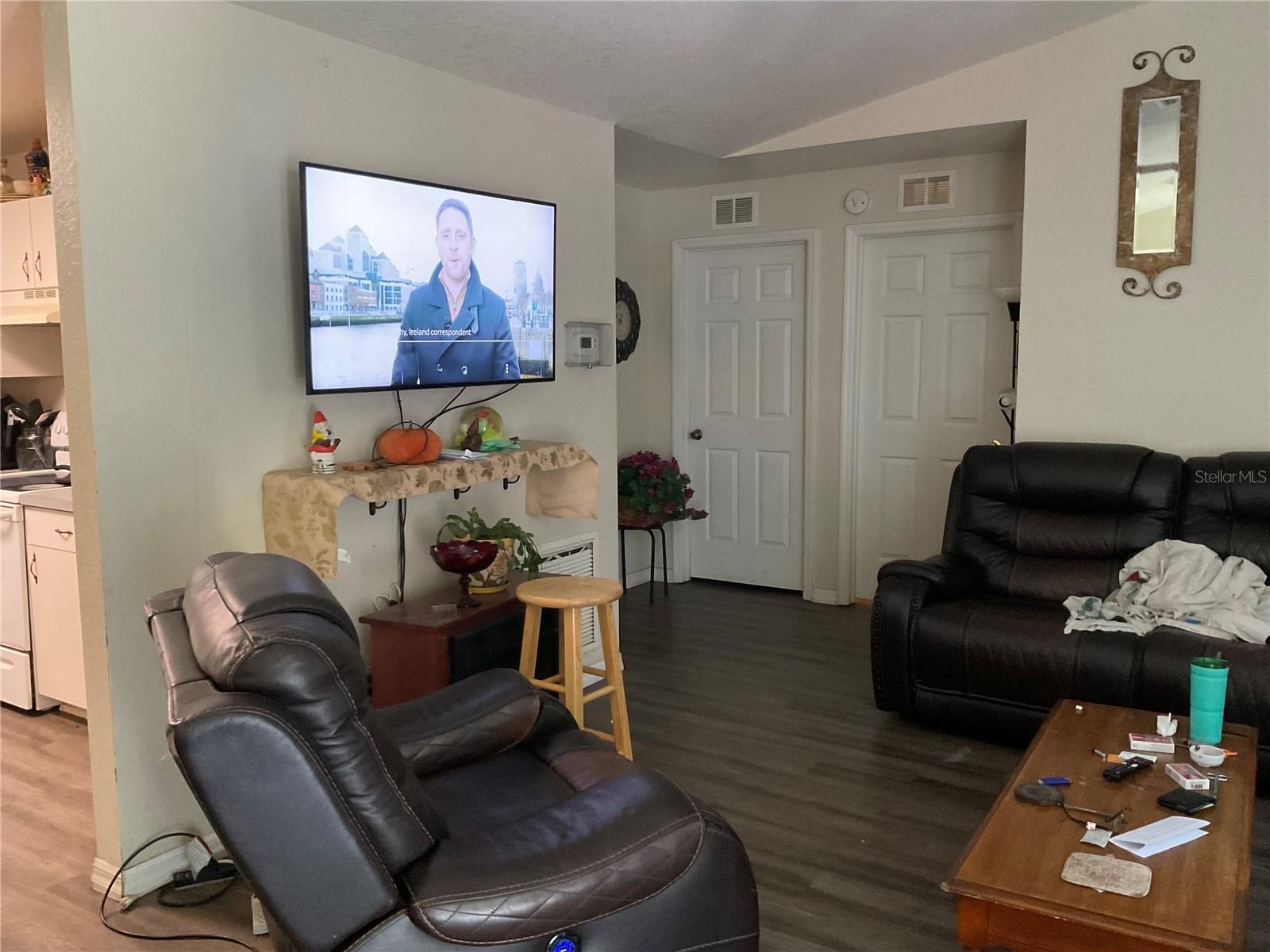 Image 6 of 13 For 4975 115th Street