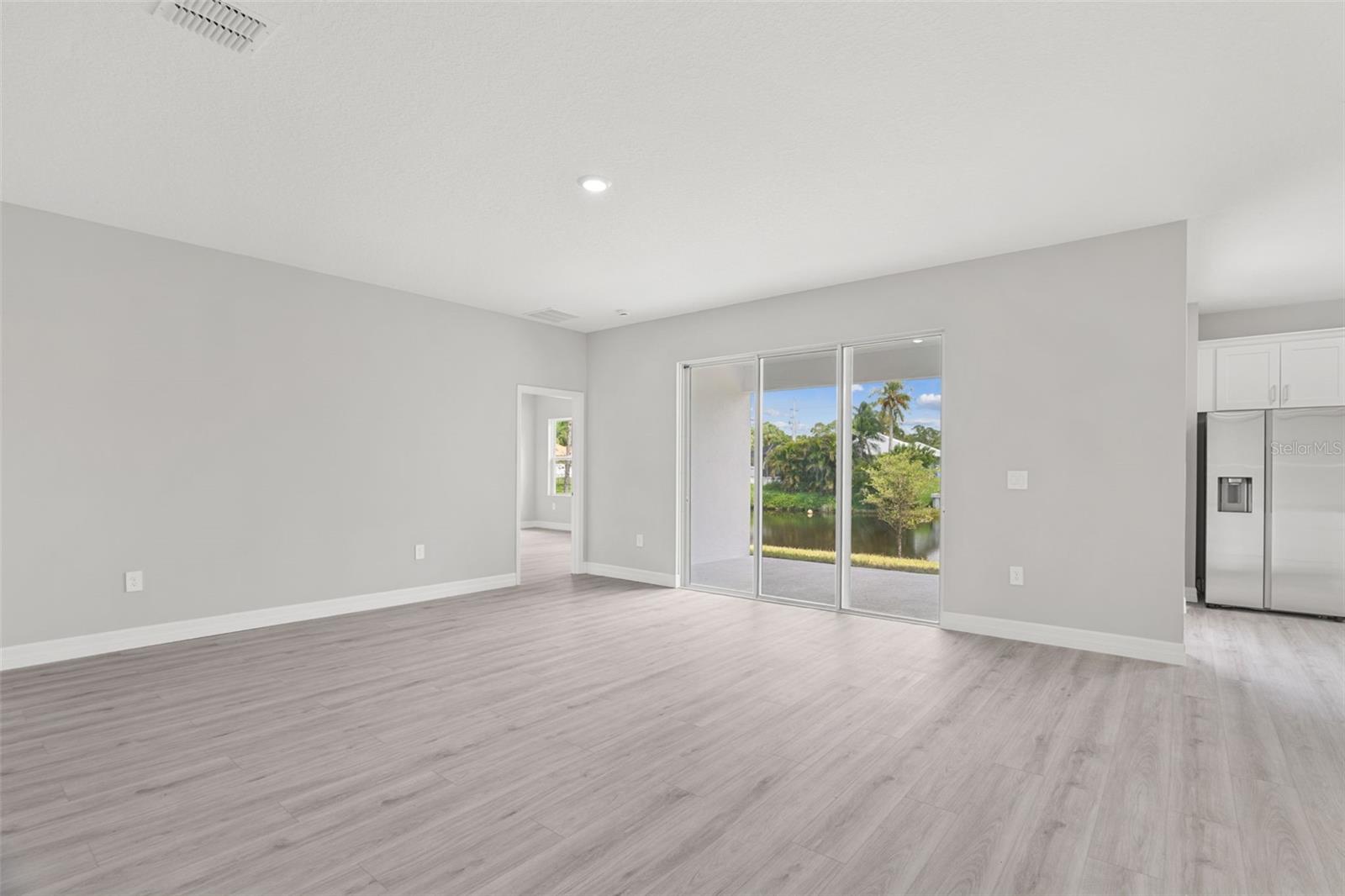 Image 32 of 39 For 573 Joy Haven Drive