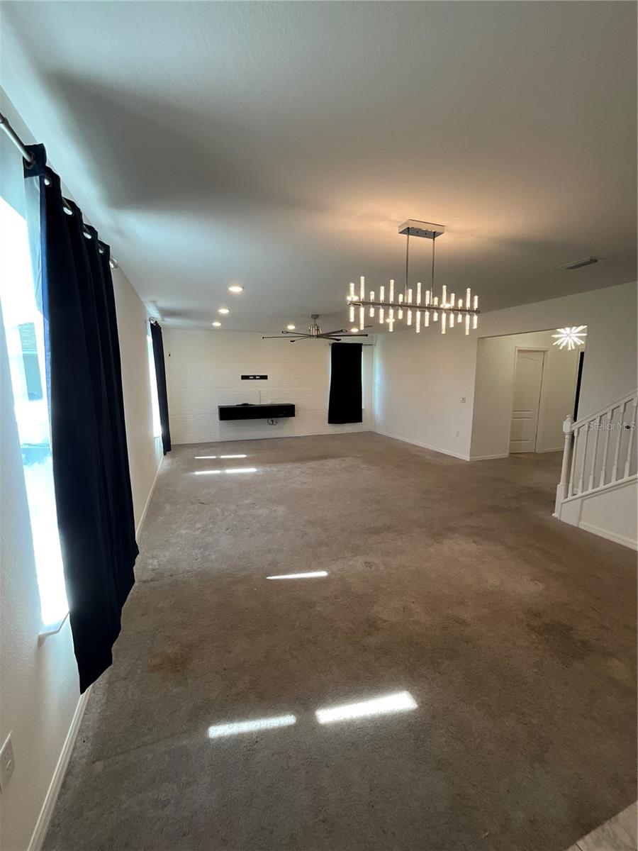 Image 11 of 30 For 913 251st Drive