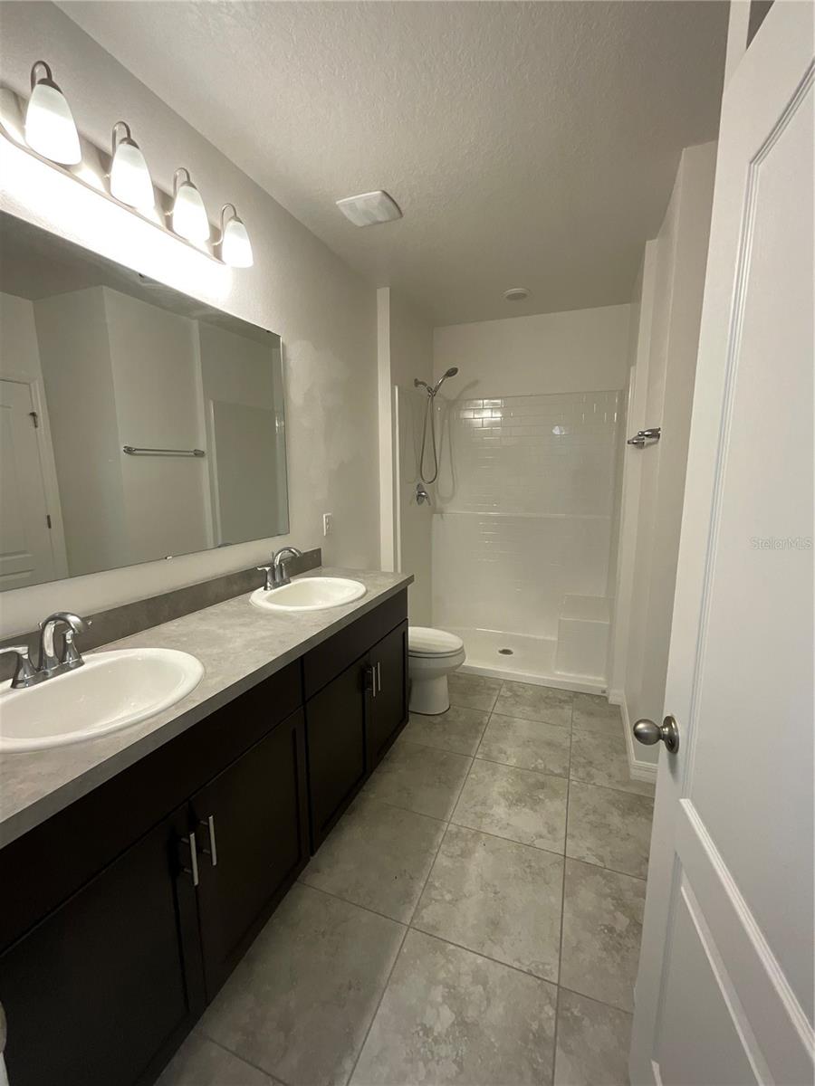 Image 28 of 30 For 913 251st Drive
