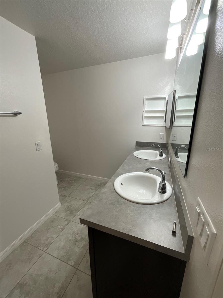 Image 29 of 30 For 913 251st Drive