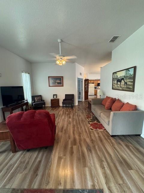 Image 13 of 25 For 2116 40th Terrace