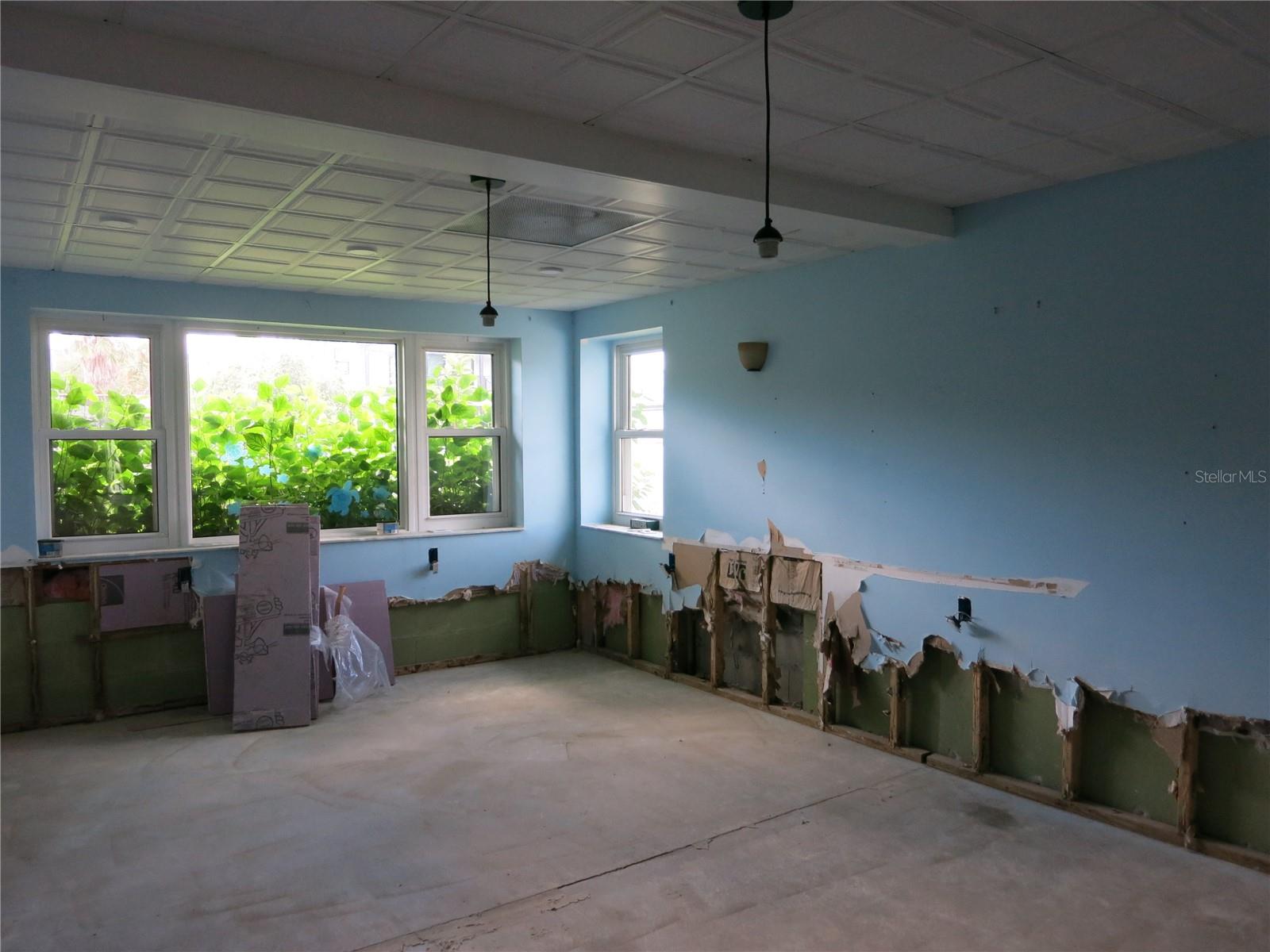 Listing photo id 18 for 3896 Seminole Point