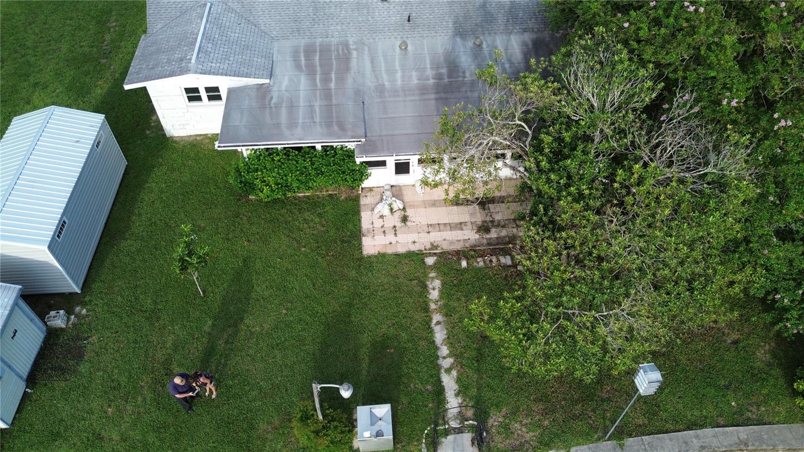 Listing photo id 2 for 3896 Seminole Point