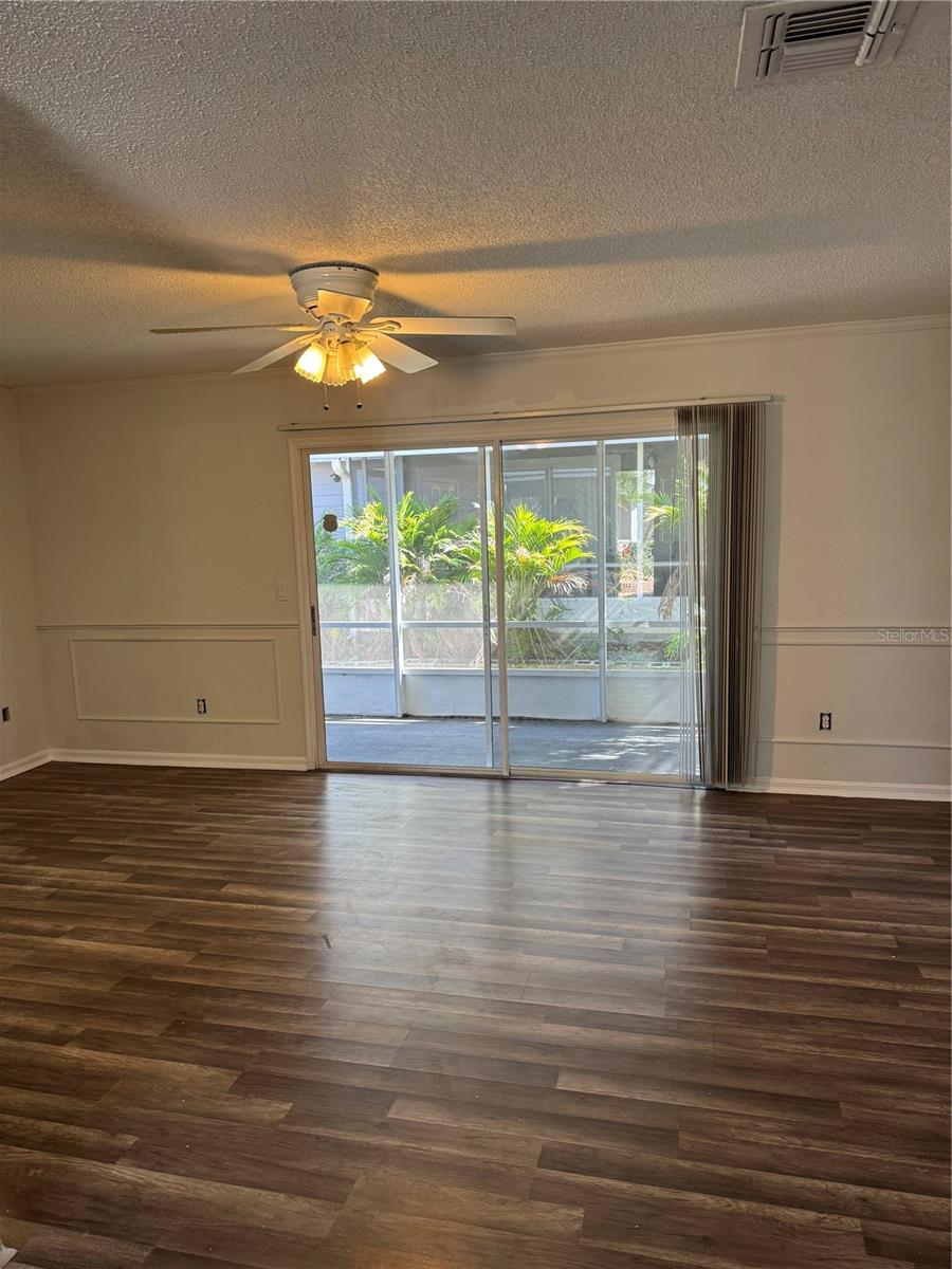 Image 22 of 31 For 12144 Bruceton Way 101