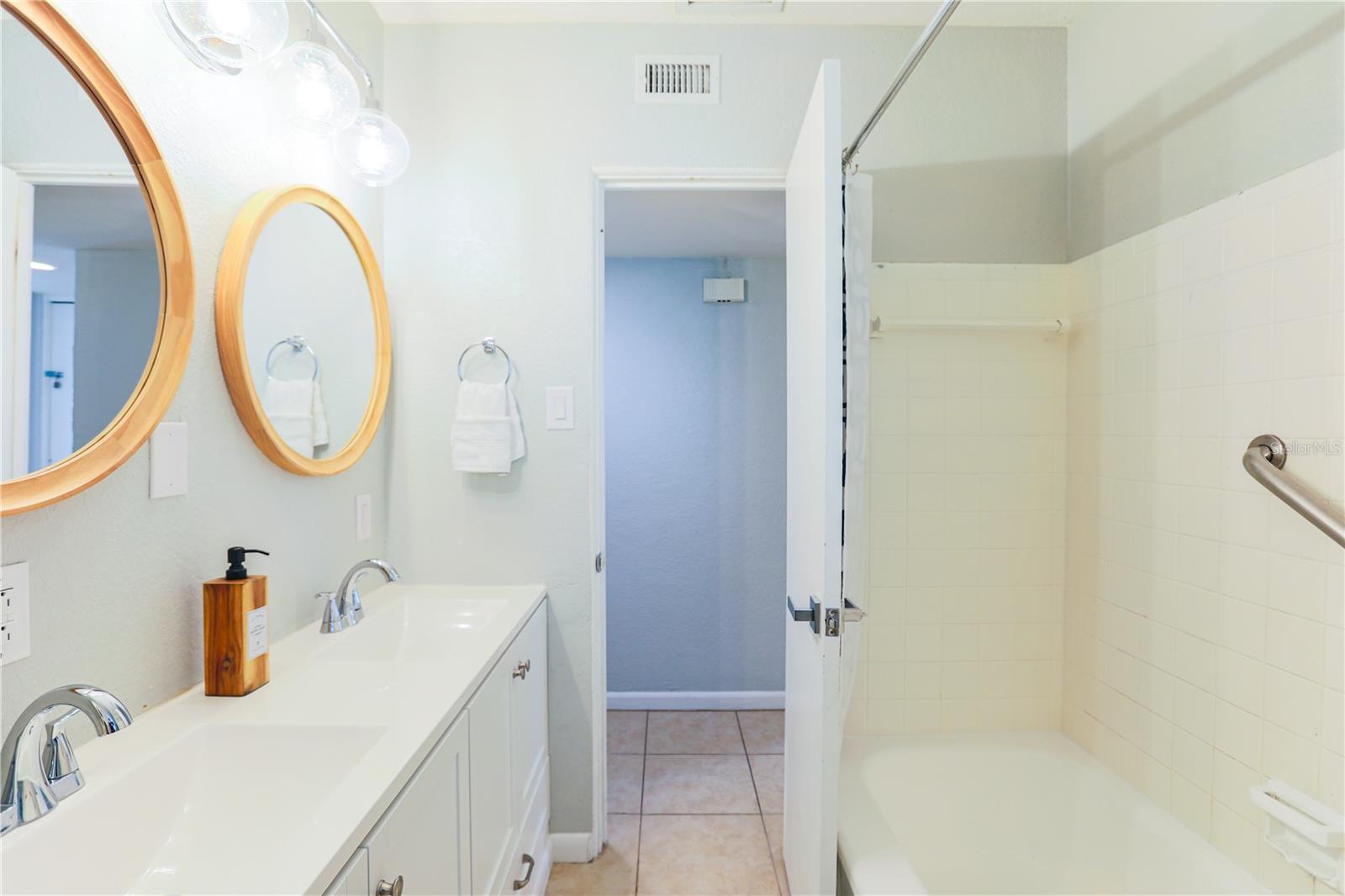 Image 2 of 50 For 11350 116th Avenue