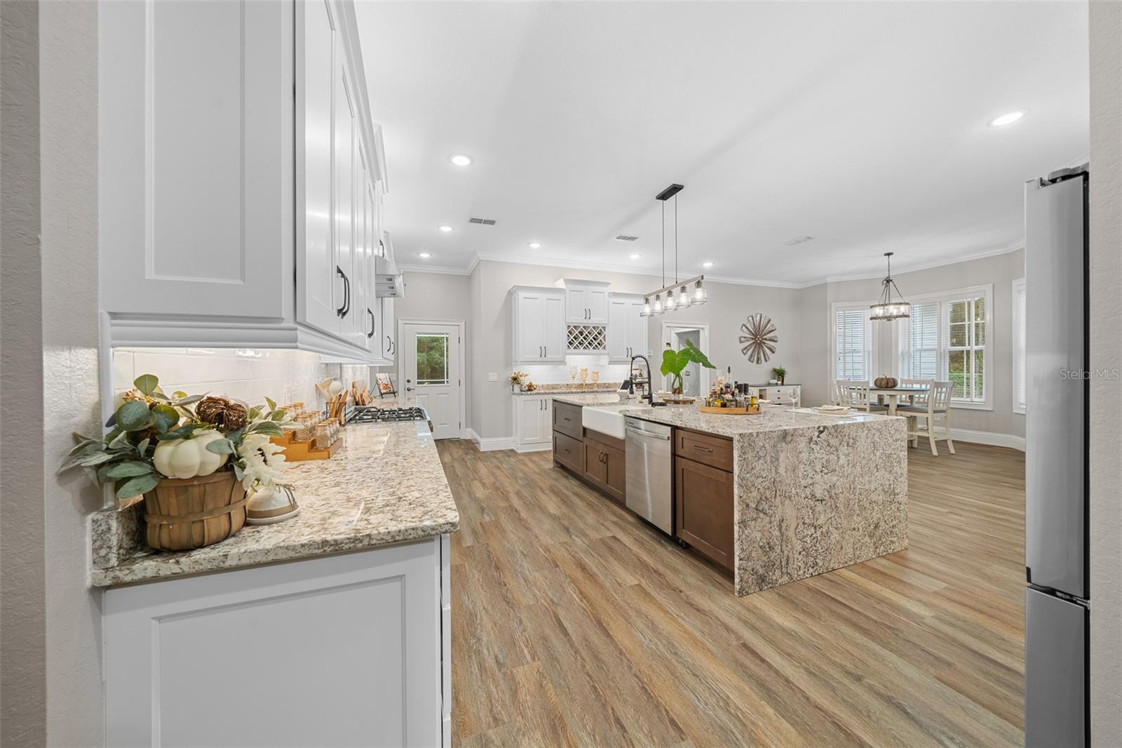 Image 16 of 100 For 2704 31st Street