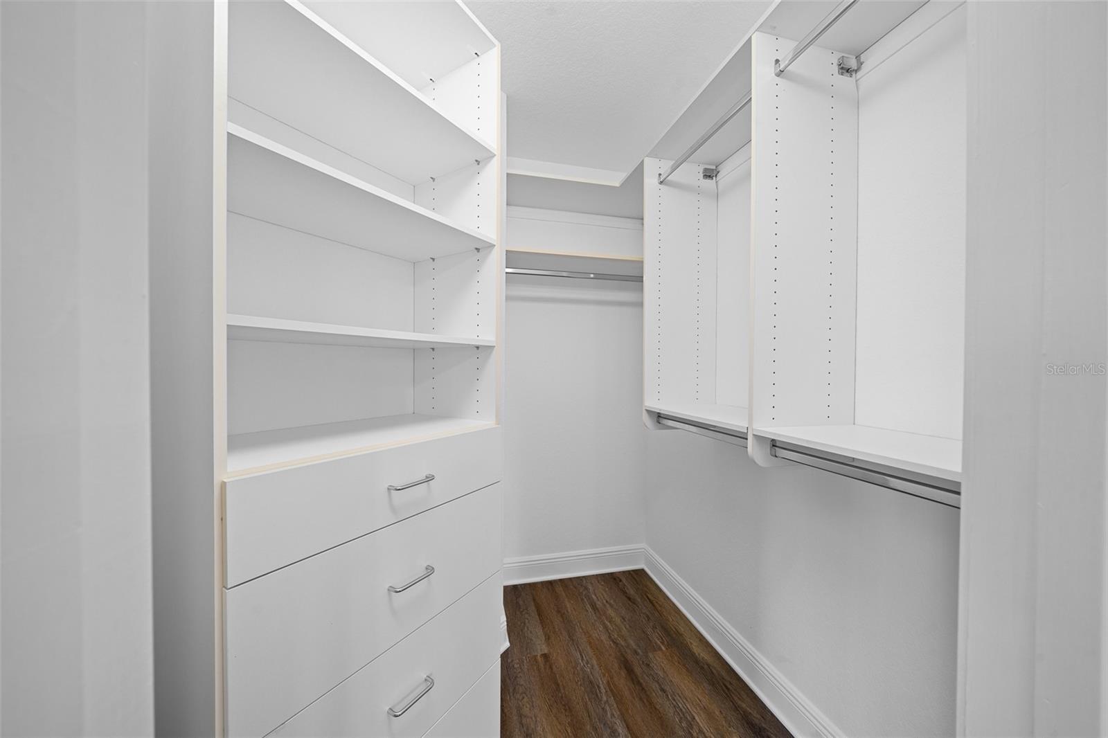 Image 42 of 100 For 2704 31st Street