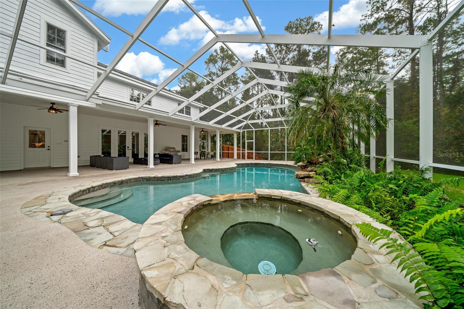 Image 5 of 100 For 2704 31st Street