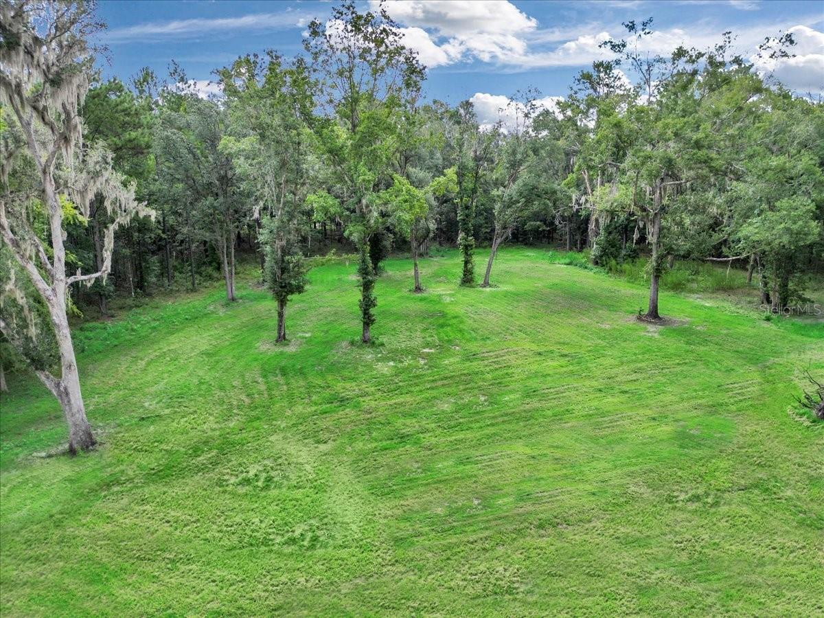 Image 8 of 47 For 14721 147th Court