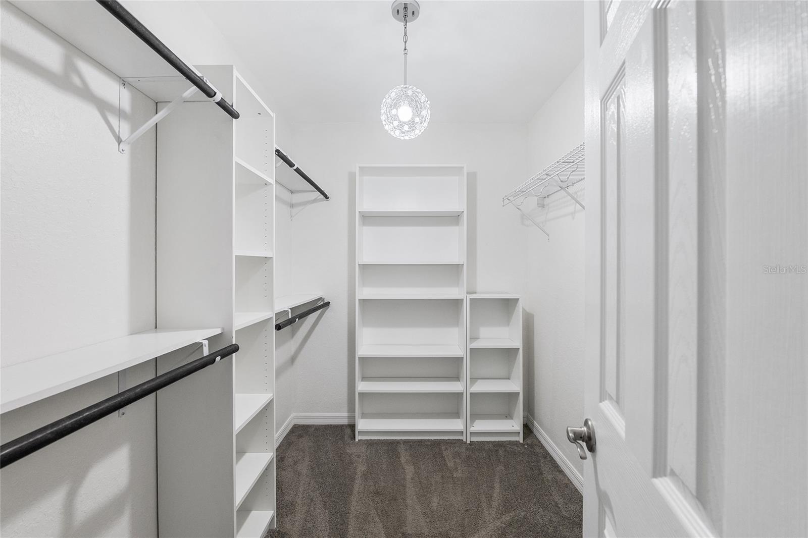 Listing photo id 31 for 14375 16th Place