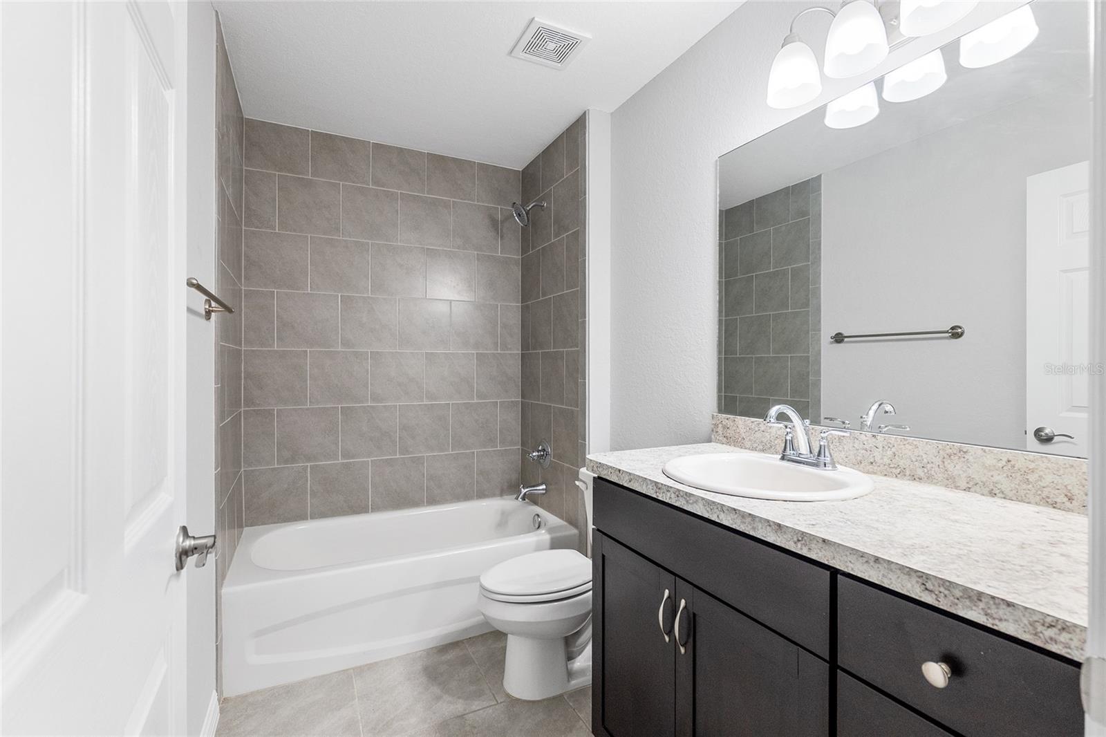 Listing photo id 36 for 14375 16th Place