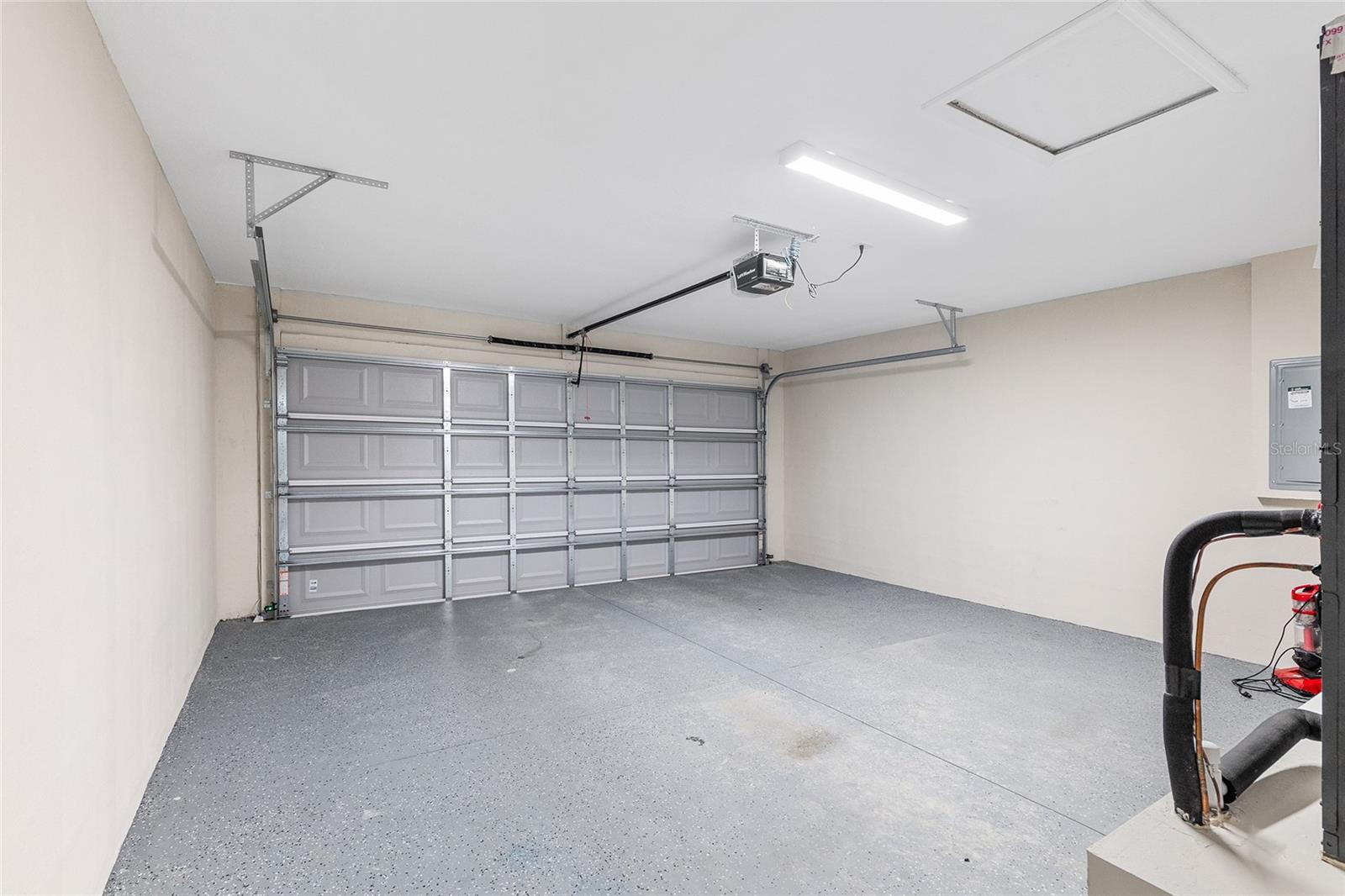 Listing photo id 40 for 14375 16th Place