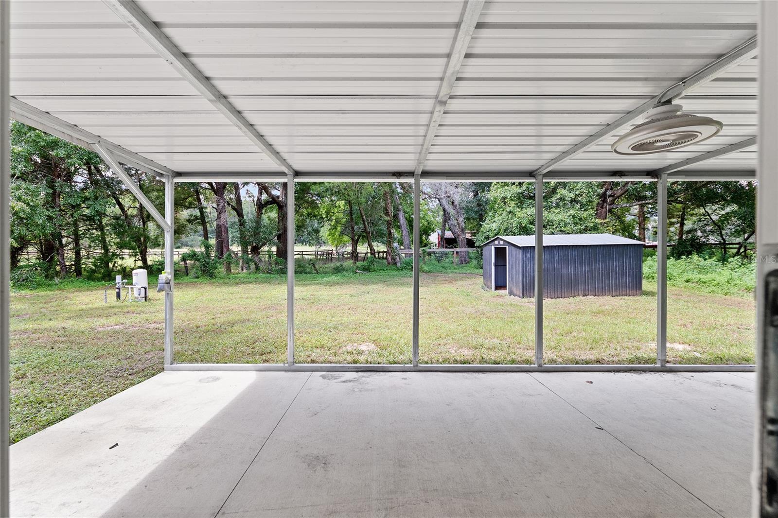 Listing photo id 42 for 14375 16th Place