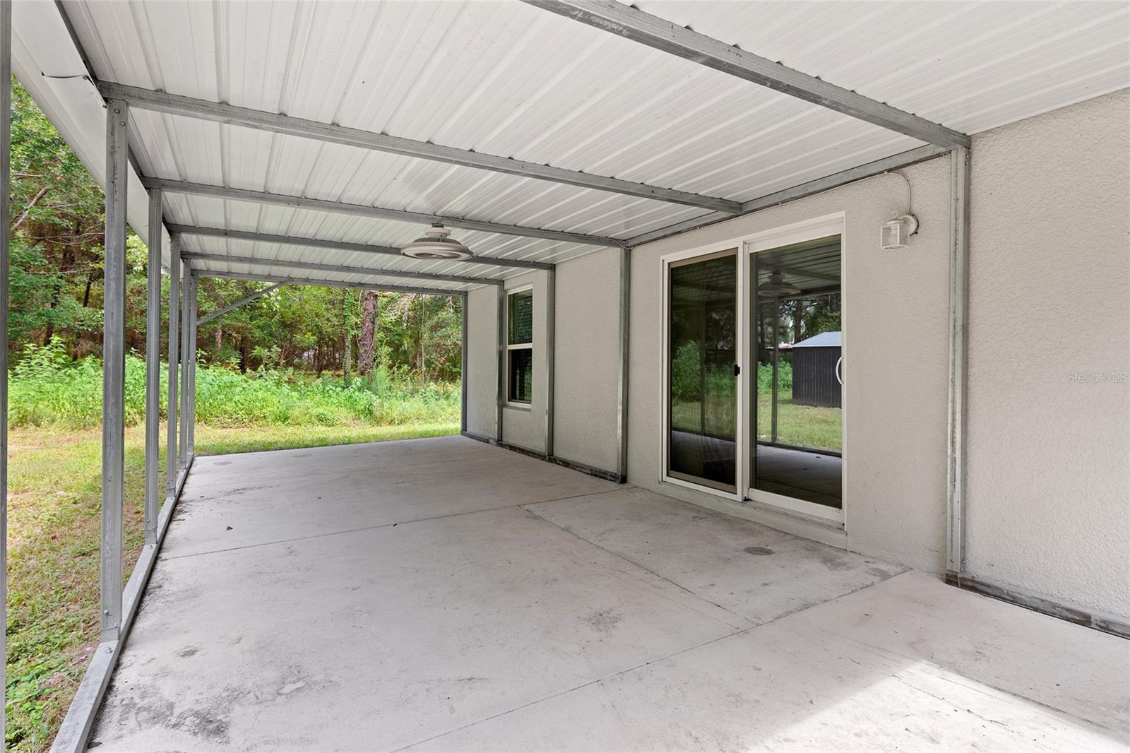 Listing photo id 43 for 14375 16th Place