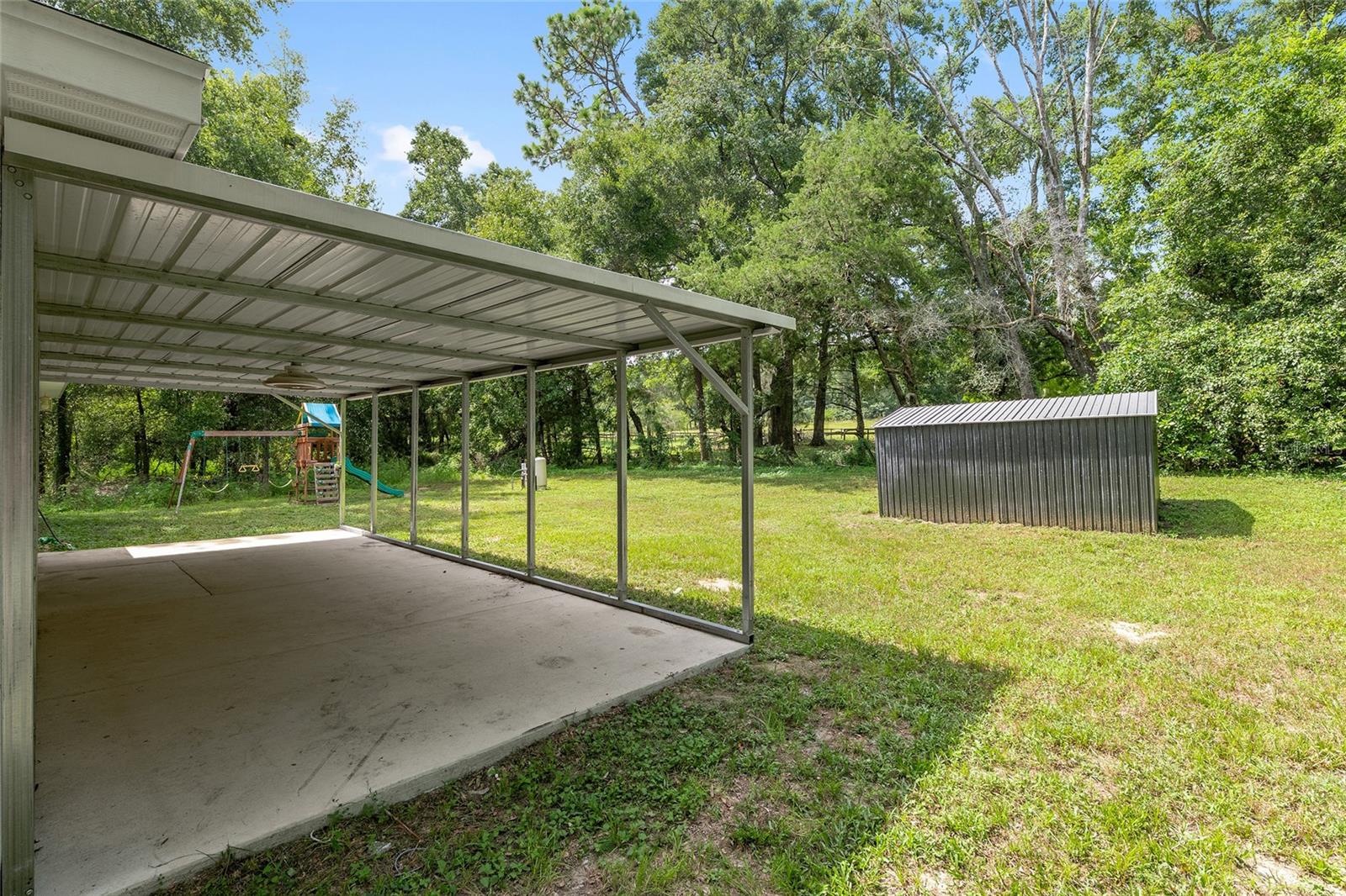 Listing photo id 46 for 14375 16th Place
