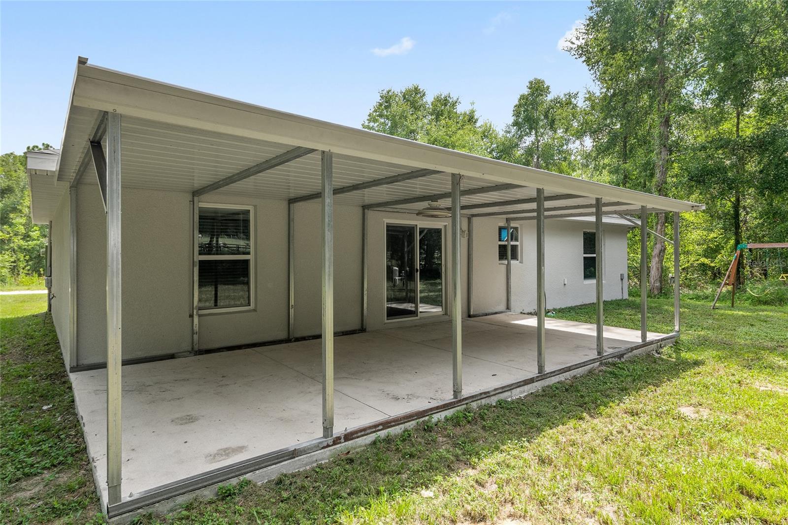 Listing photo id 48 for 14375 16th Place