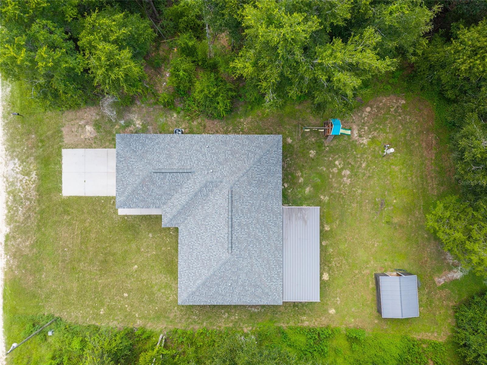 Listing photo id 57 for 14375 16th Place
