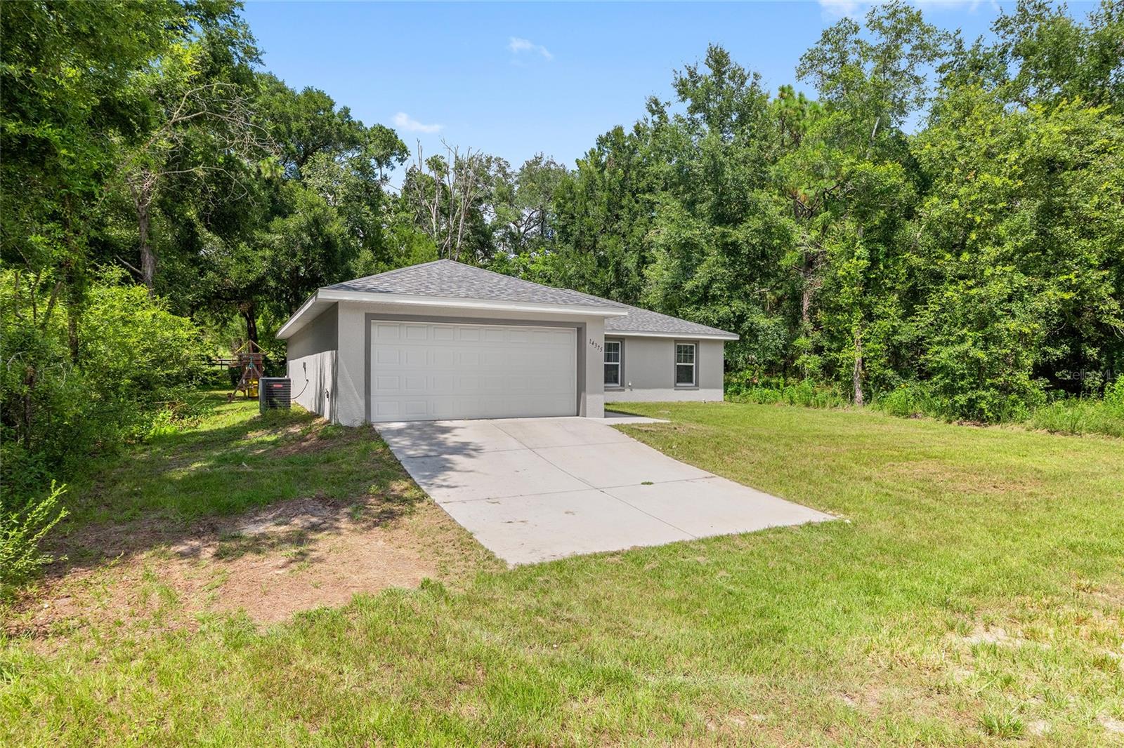 Listing photo id 60 for 14375 16th Place