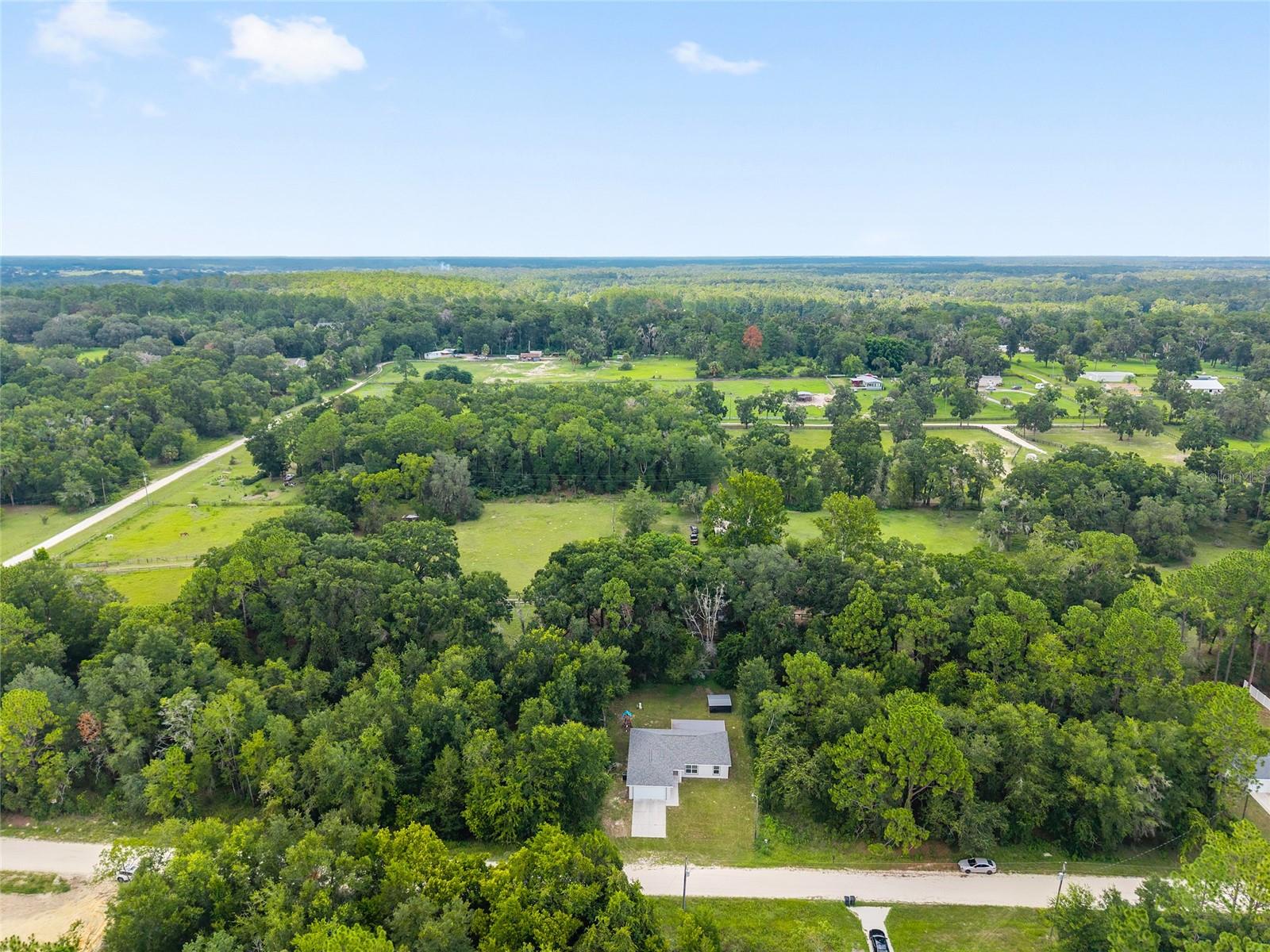 Listing photo id 64 for 14375 16th Place