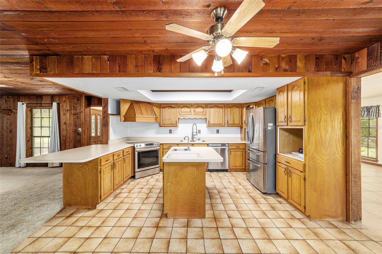 Image 33 of 98 For 2272 Grandview Avenue