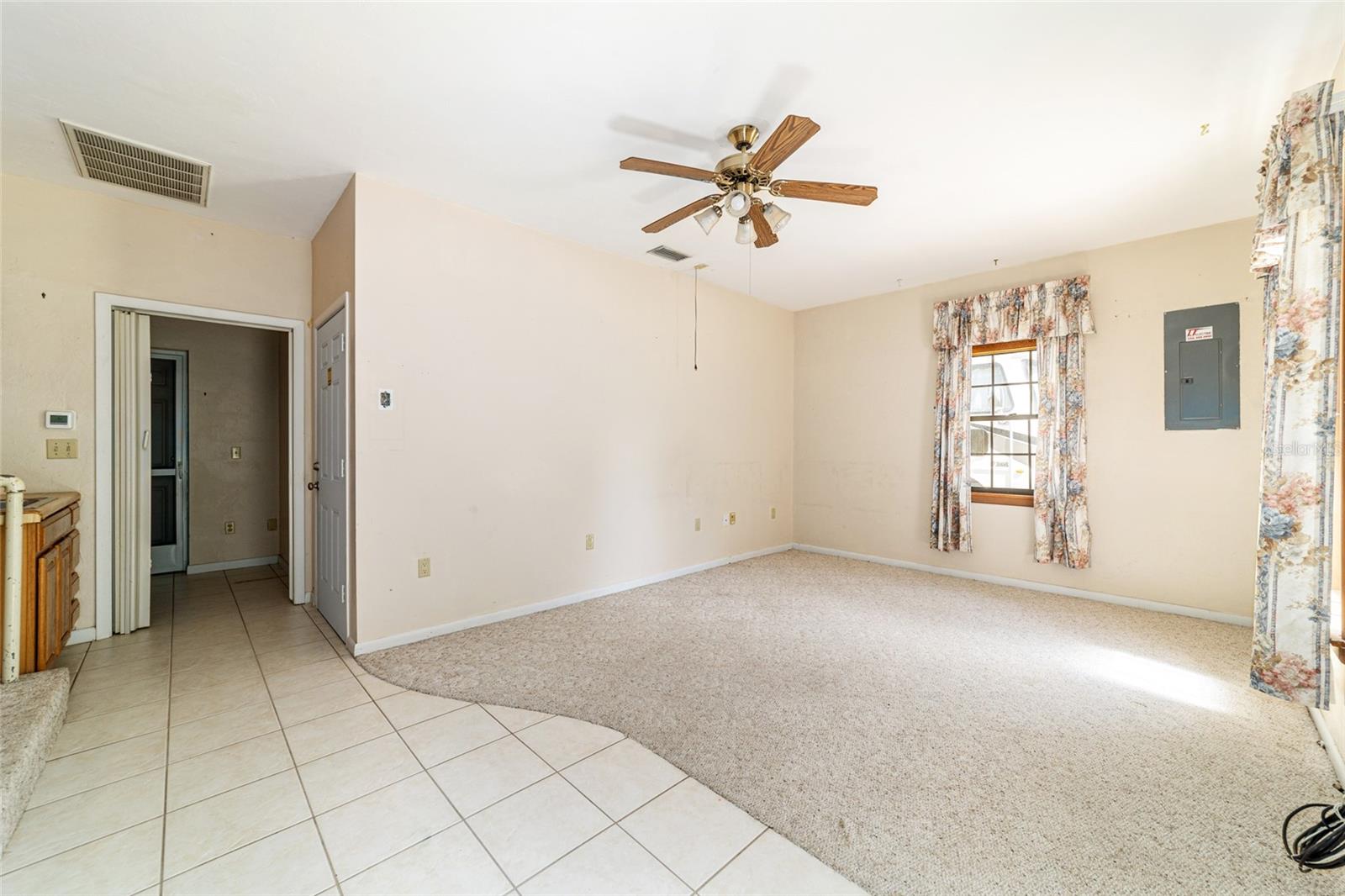 Image 64 of 98 For 2272 Grandview Avenue