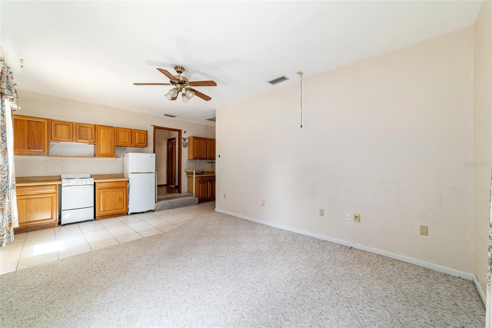 Image 66 of 98 For 2272 Grandview Avenue