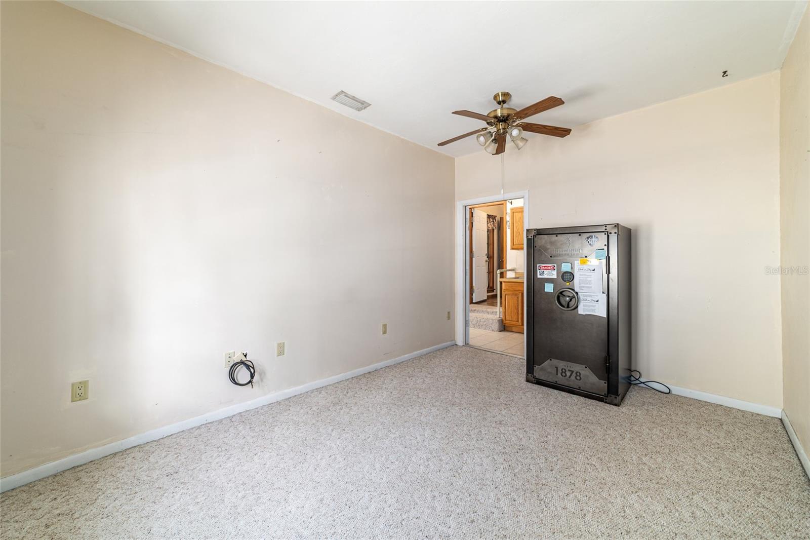 Image 73 of 98 For 2272 Grandview Avenue