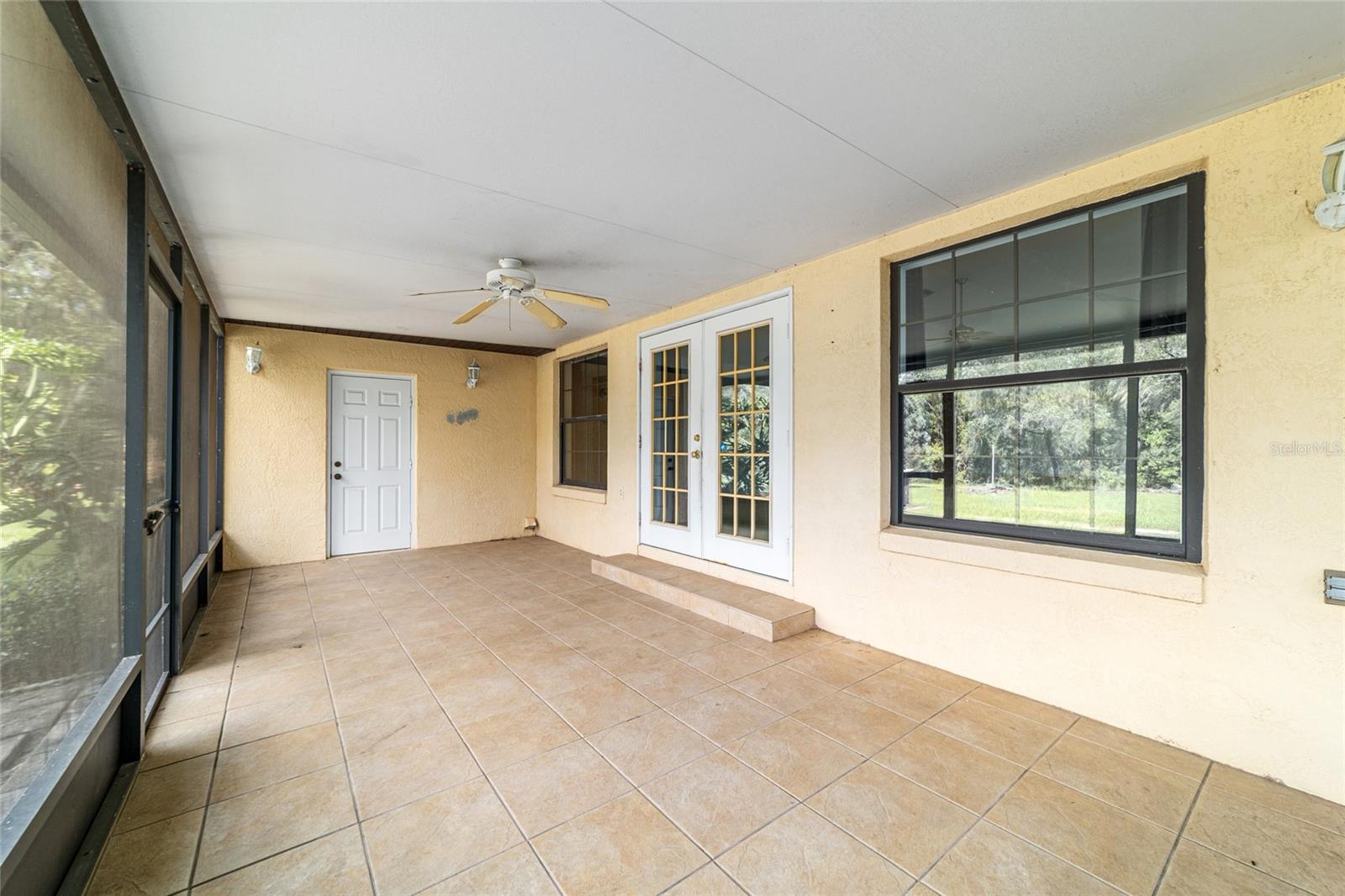 Image 79 of 98 For 2272 Grandview Avenue