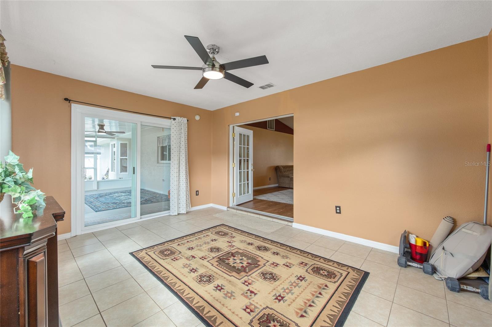 Image 39 of 65 For 4276 19th Avenue