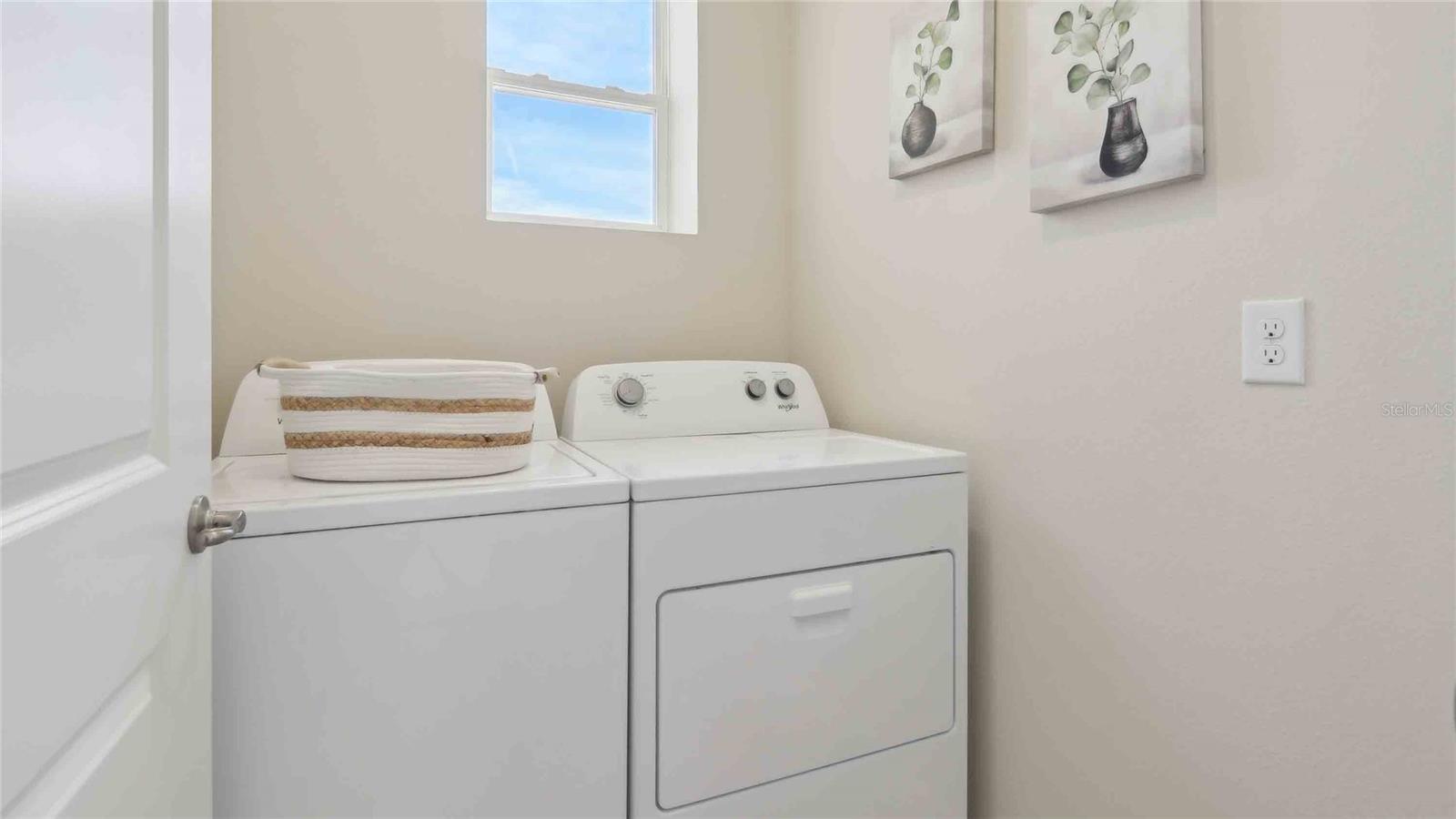 Image 12 of 25 For 8585 Pinecrest Trail