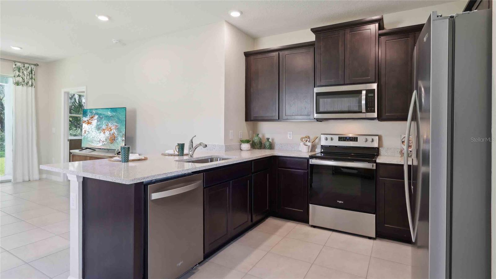 Image 5 of 25 For 8585 Pinecrest Trail