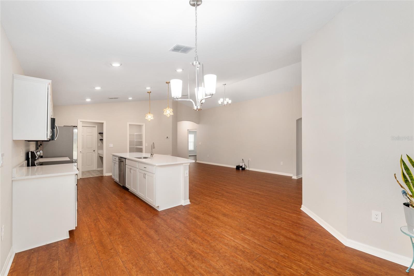 Image 15 of 55 For 4910 114th Street Road