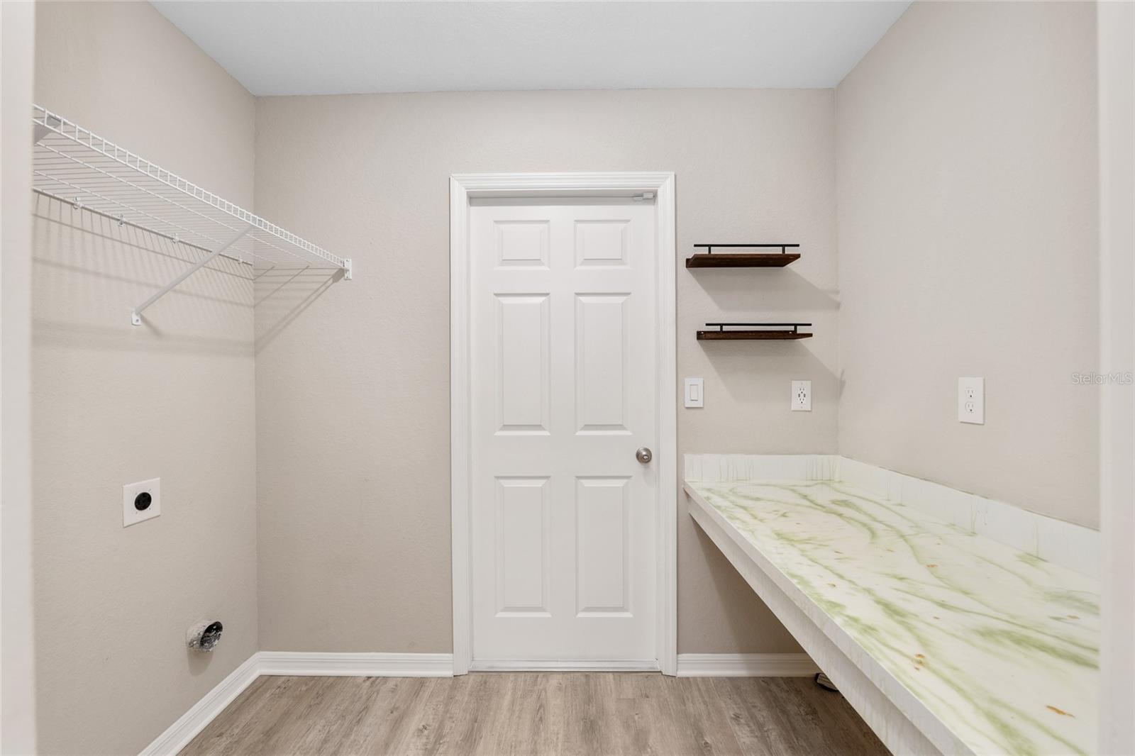 Image 17 of 55 For 4910 114th Street Road