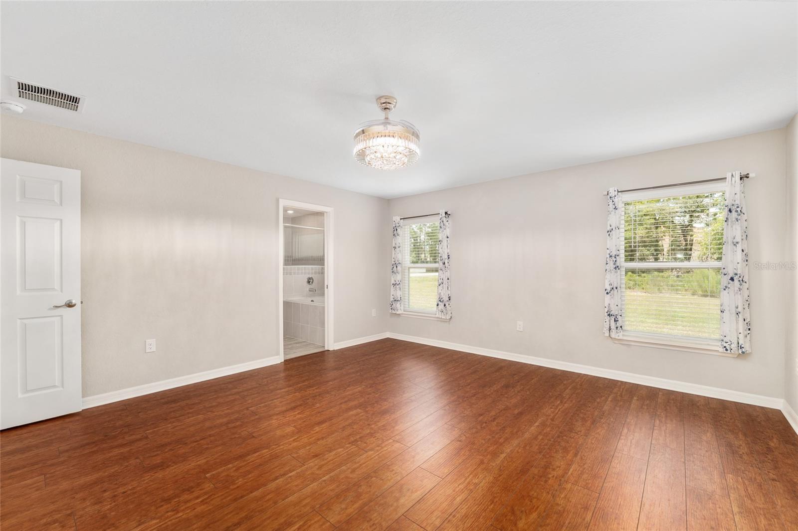 Image 19 of 55 For 4910 114th Street Road