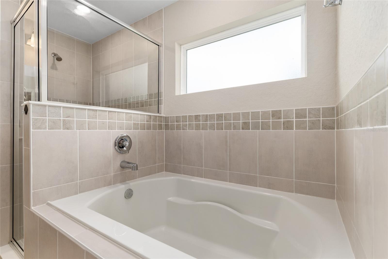 Image 24 of 55 For 4910 114th Street Road