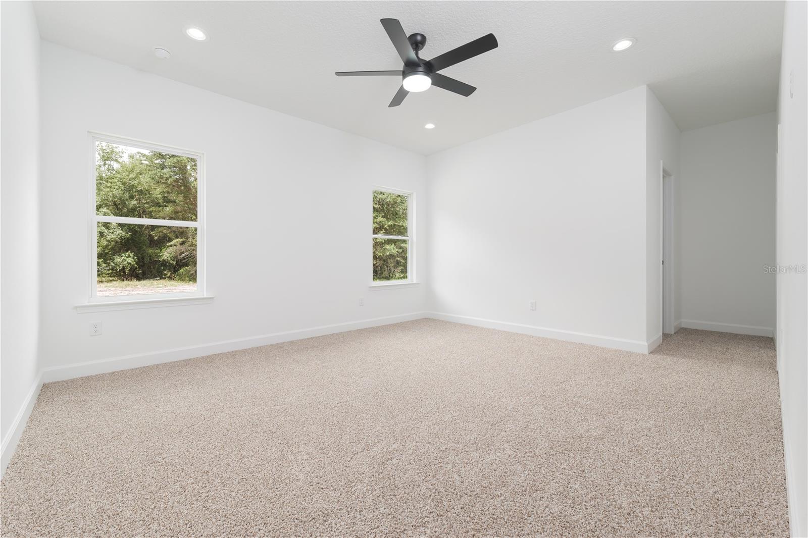 Image 11 of 27 For 241 35th Street