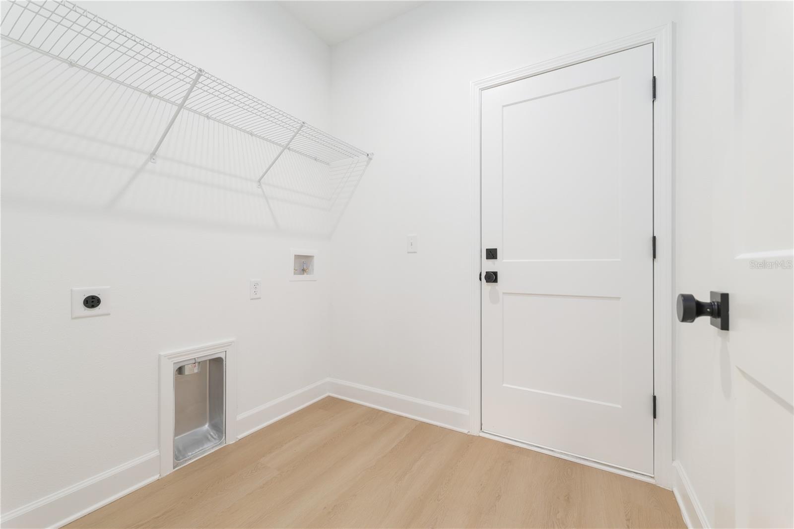 Image 18 of 27 For 241 35th Street